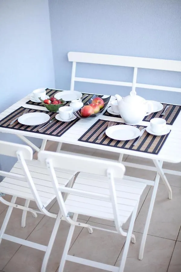 Apartamenty Villa Fiori - Wyspa Sobieszewska Gdansk 0*,  Polonya